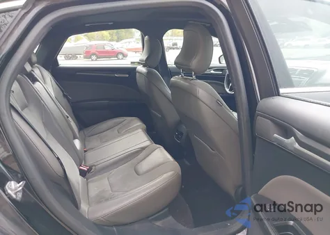 2017 Ford Fusion Sport z USA, uszkodzony, nr VIN 3FA6P0VPXHR178317